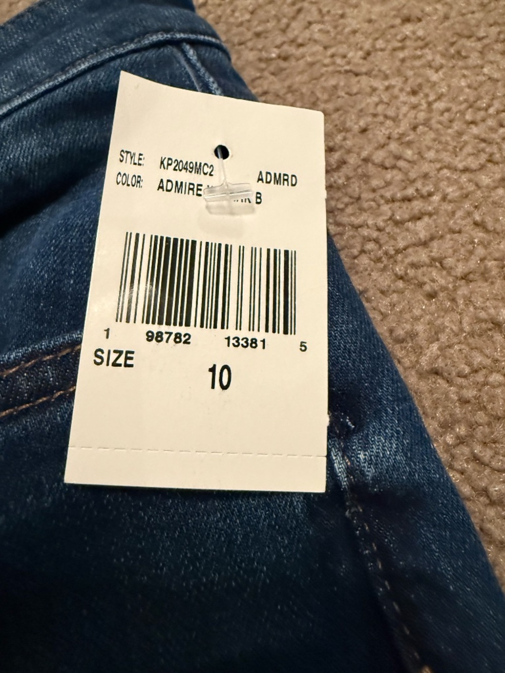 Kut from the Kloth Sienna High Rise Straight Leg Jeans - Picture 4 of 7